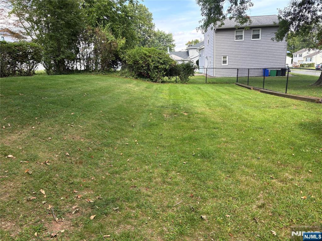 57 Francine Property Photo 20