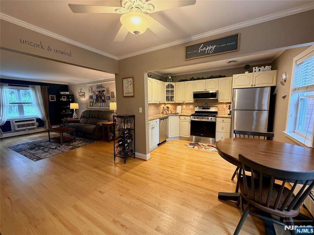 1124 Valley Road 1A Property Photo 1