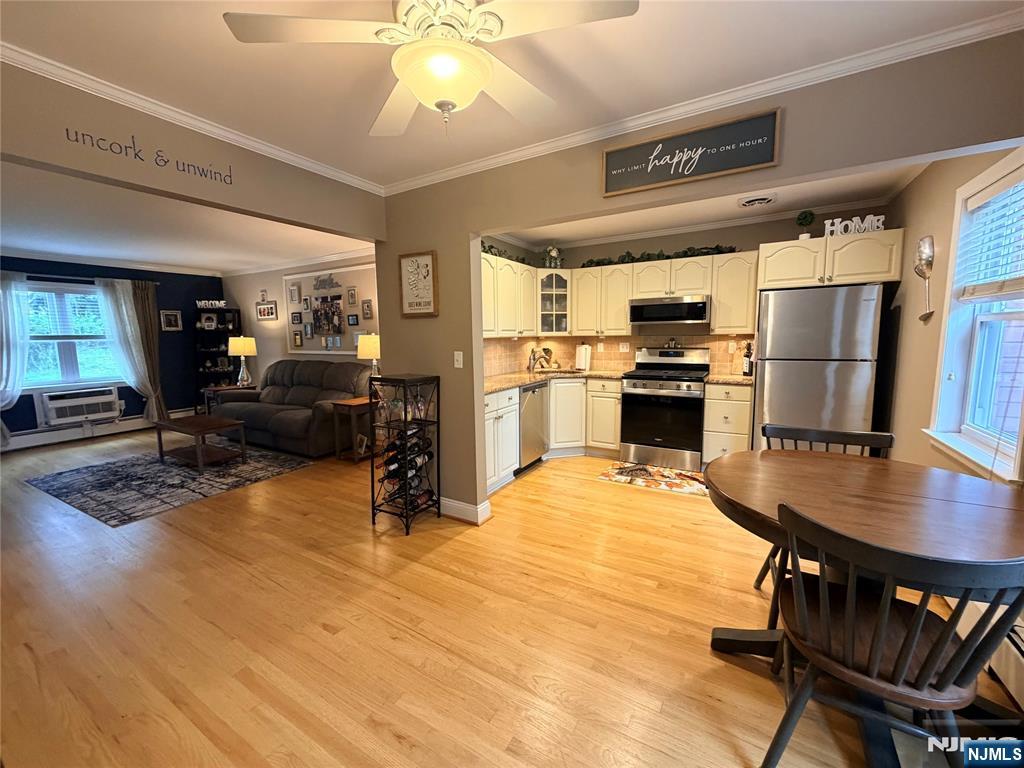 1124 Valley Road 1a Property Photo 4