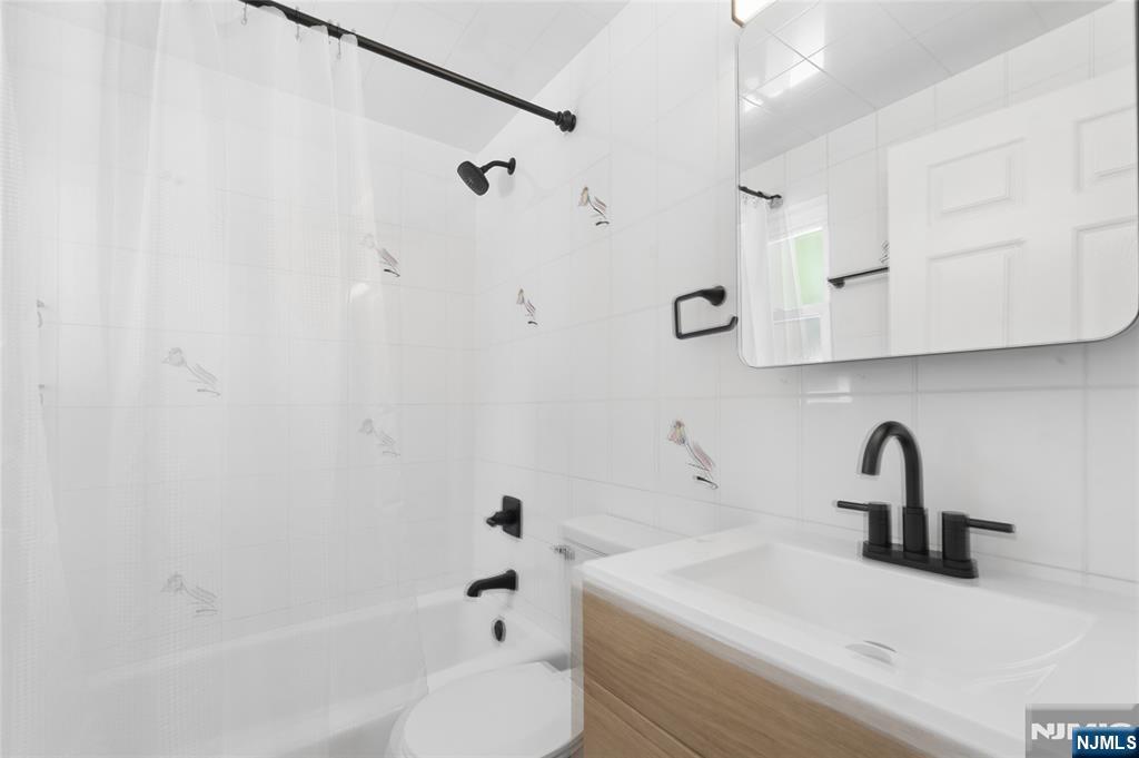 47 Mahan Street Property Photo 11