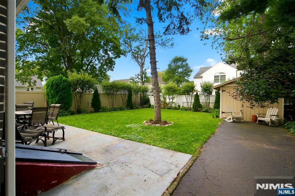 351 W Griggs Avenue Property Photo 7