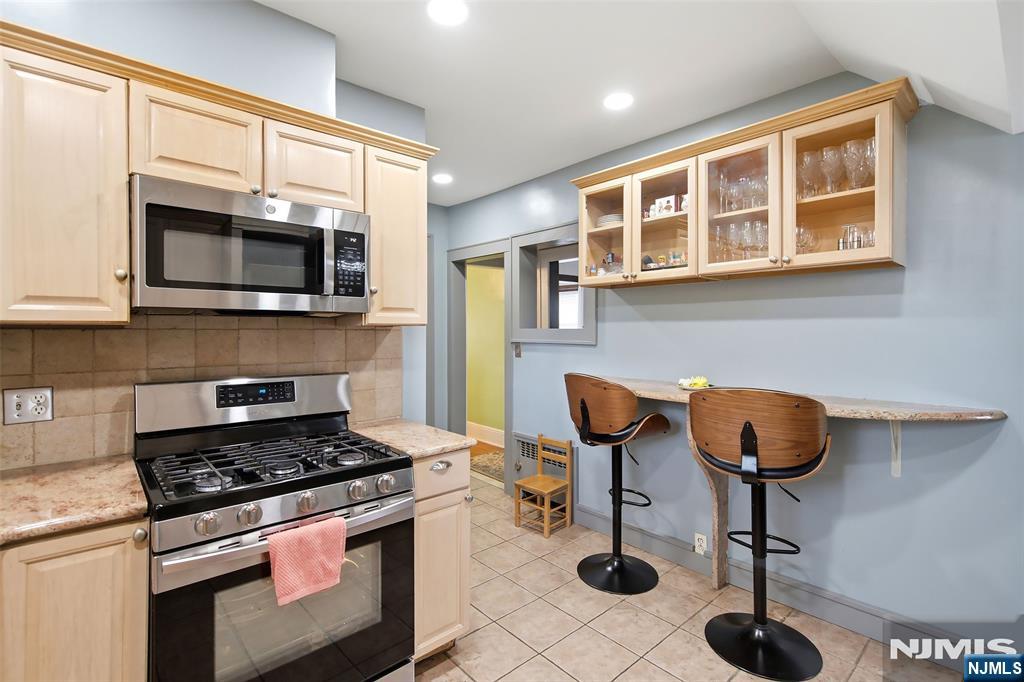351 W Griggs Avenue Property Photo 20