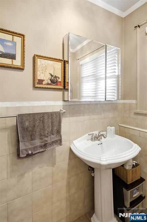 351 W Griggs Avenue Property Photo 29