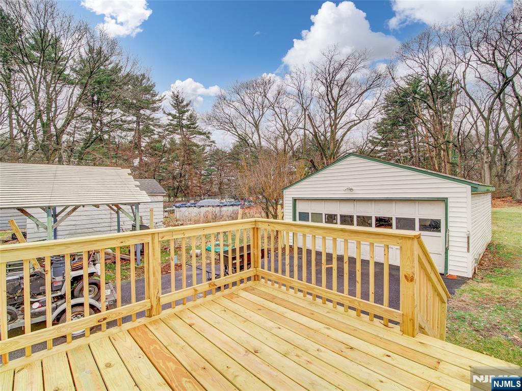 119 Garden Avenue Property Photo 3