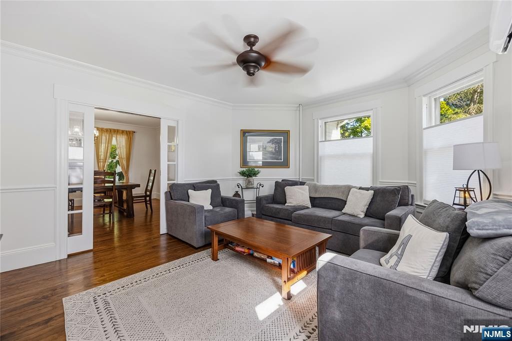 414 Franklin Avenue Property Photo 10