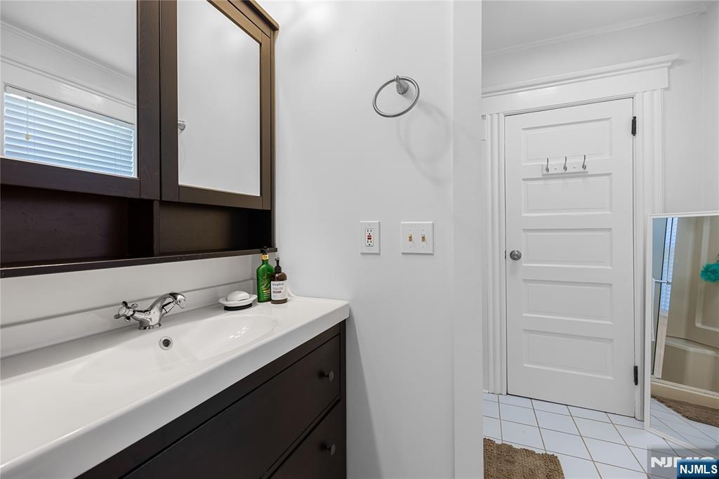 414 Franklin Avenue Property Photo 31