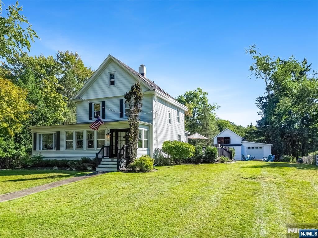 414 Franklin Avenue Property Photo 44