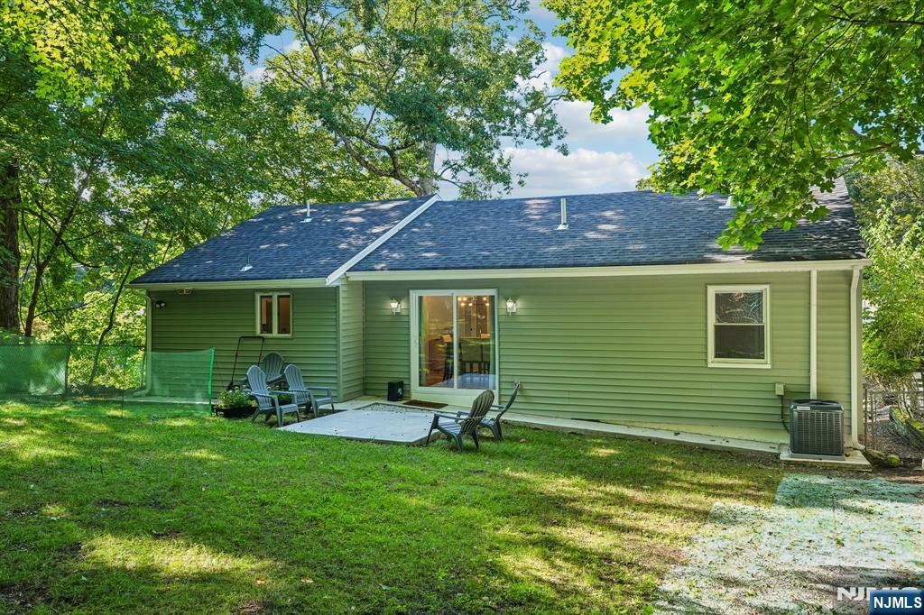 102 Hiawatha Boulevard Property Photo 40