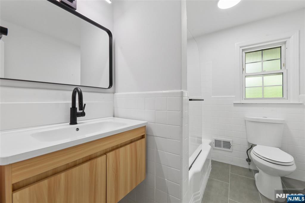 4 Marconi Street Property Photo 17