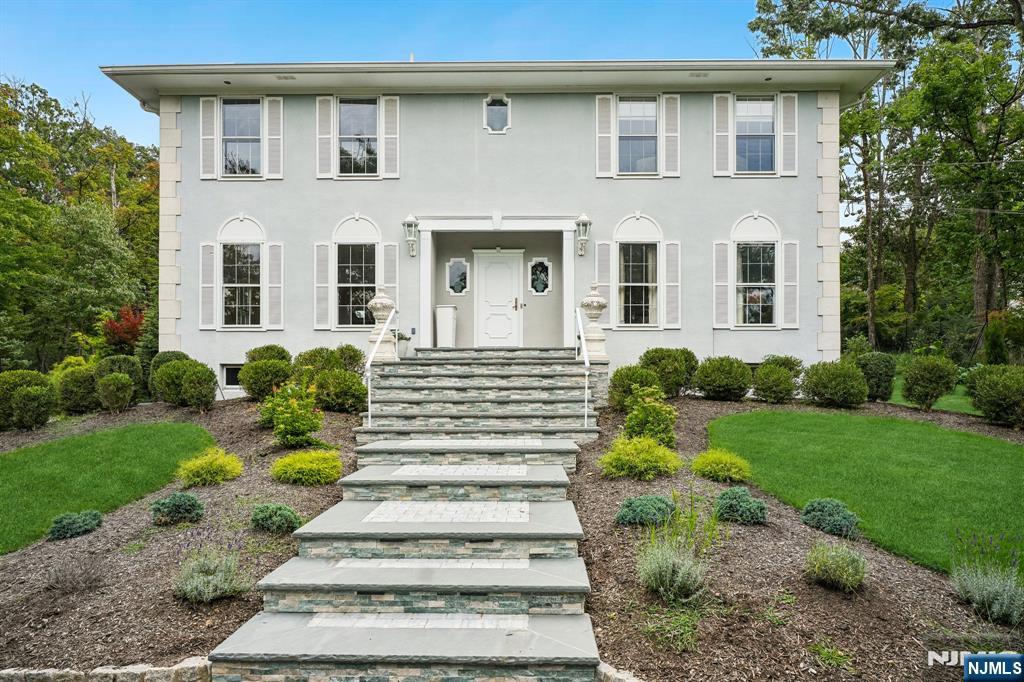 7 Gordon Road Property Photo 1