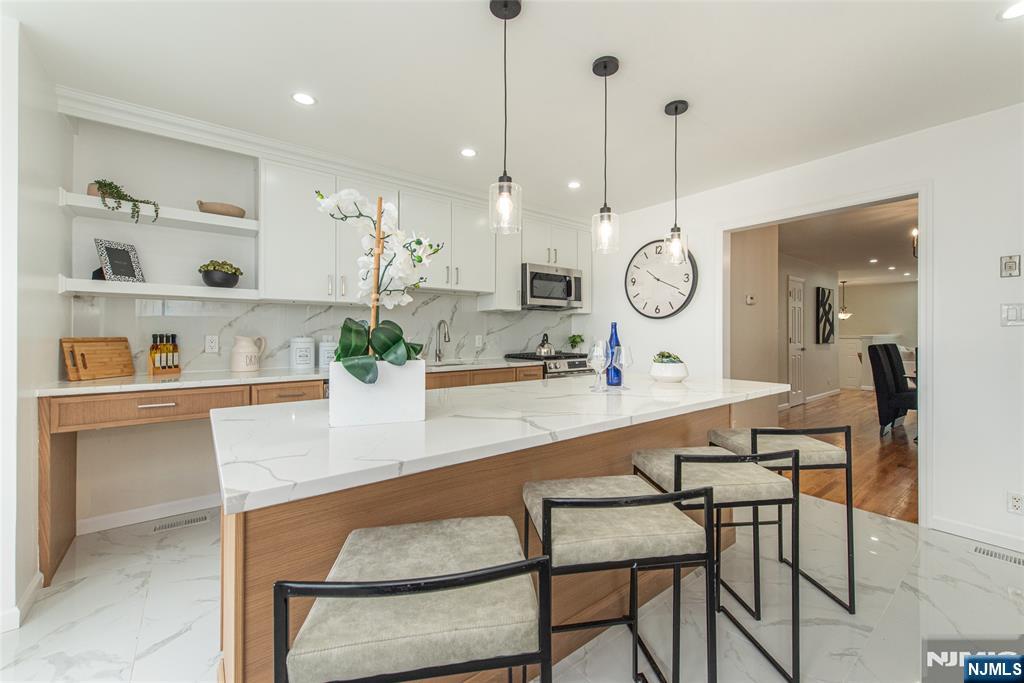24 Van Pelt Property Photo 6