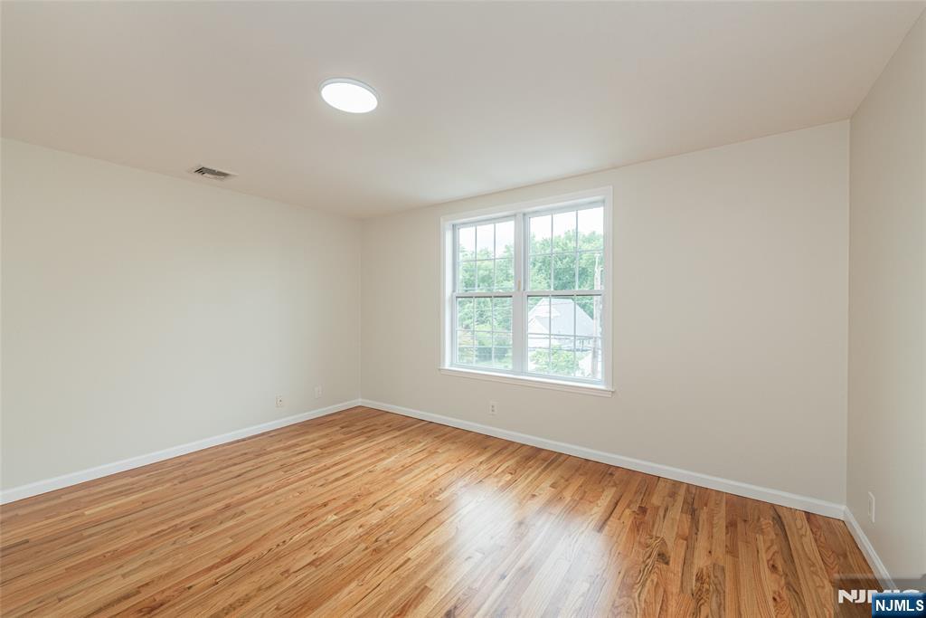 24 Van Pelt Property Photo 19