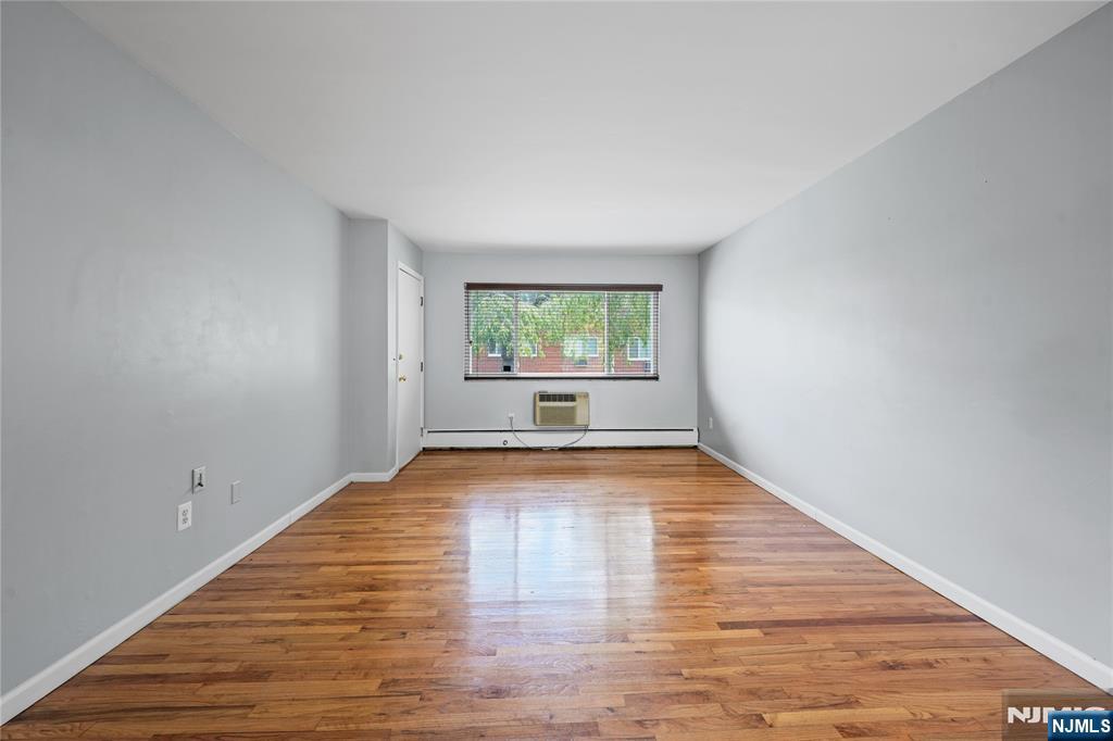 1315 Anderson Avenue 5 Property Photo 7