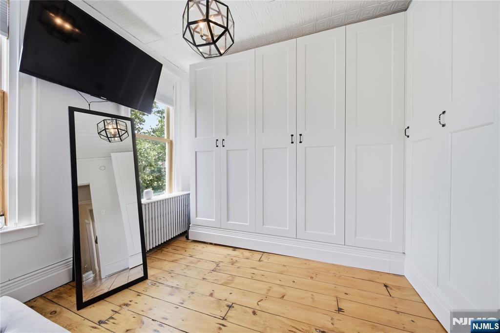 22 Laidlaw Avenue Property Photo 16