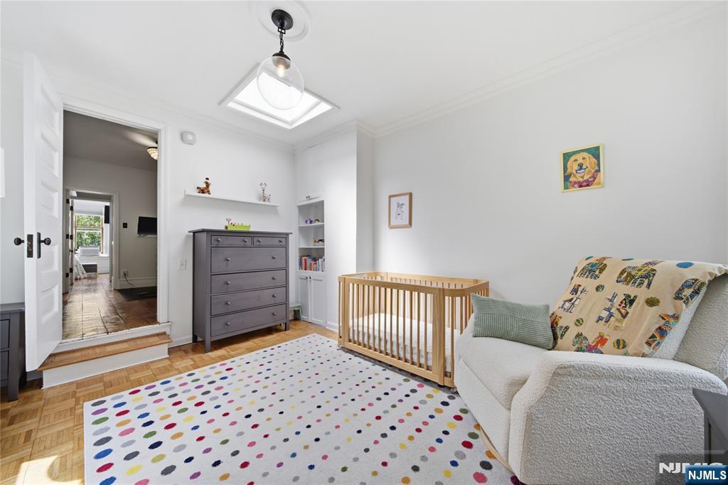 22 Laidlaw Avenue Property Photo 20