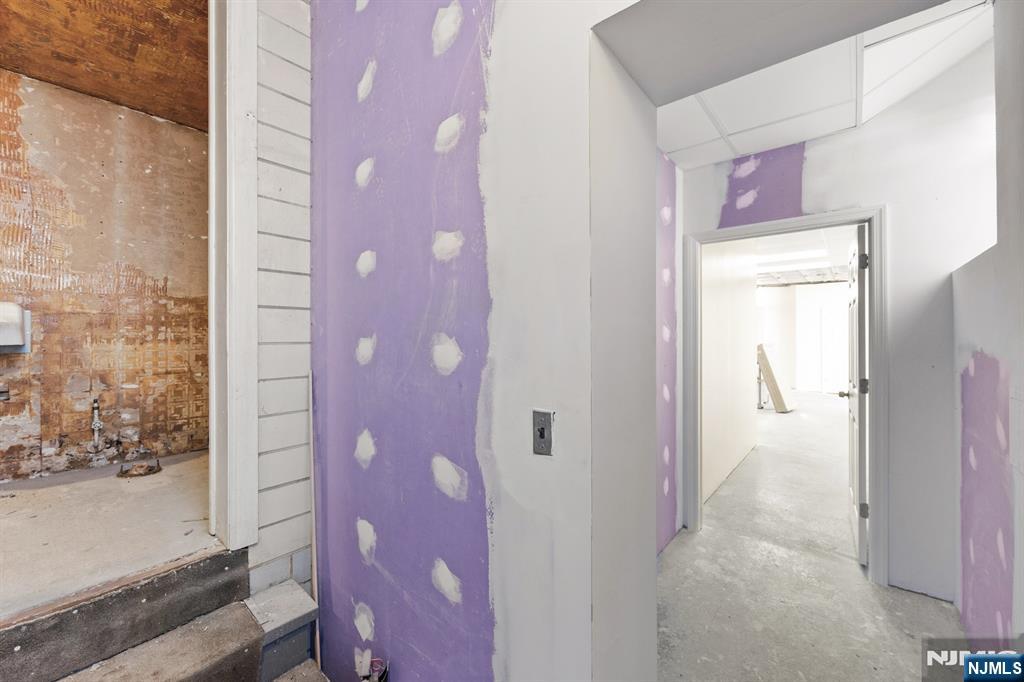 744 Paterson Property Photo 17