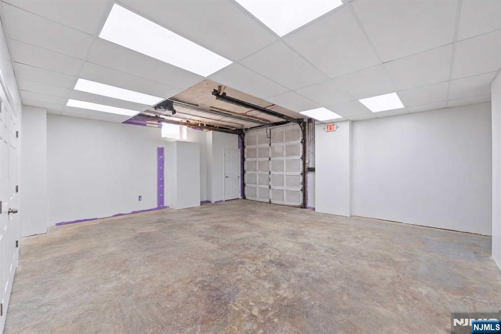 744 Paterson Property Photo 19