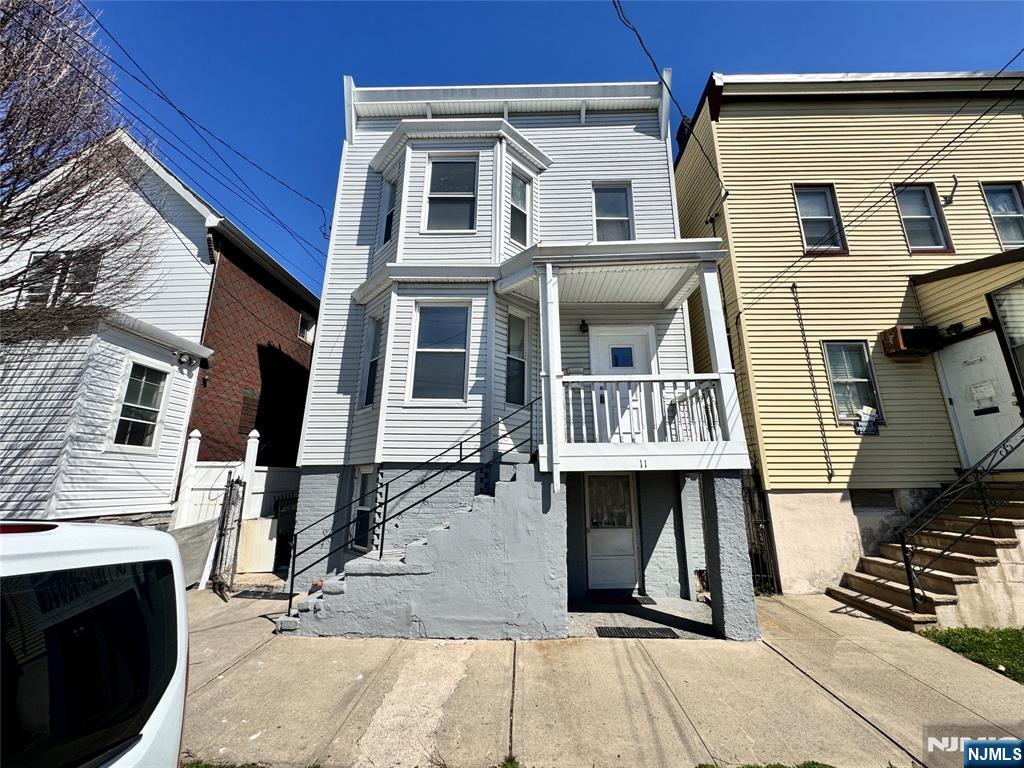 11 Joyce Street Property Photo 1