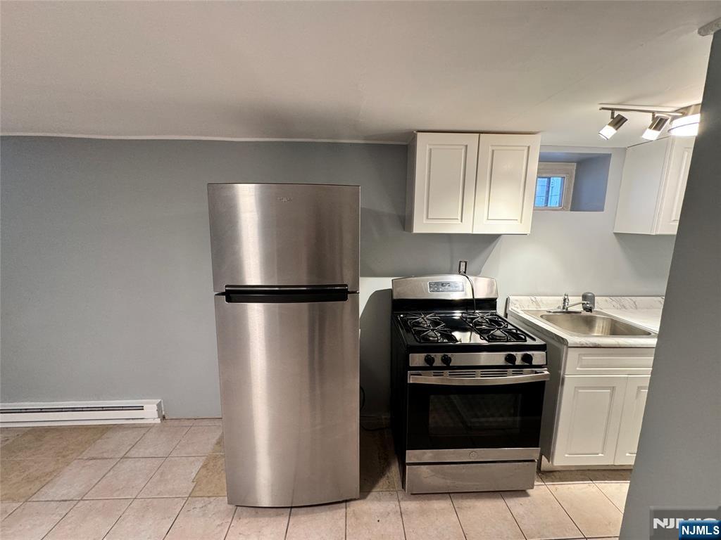 11 Joyce Street Property Photo 23