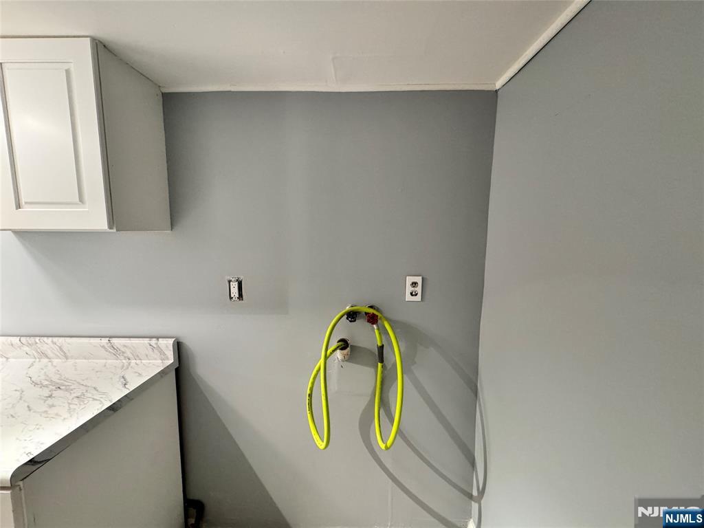 11 Joyce Street Property Photo 25