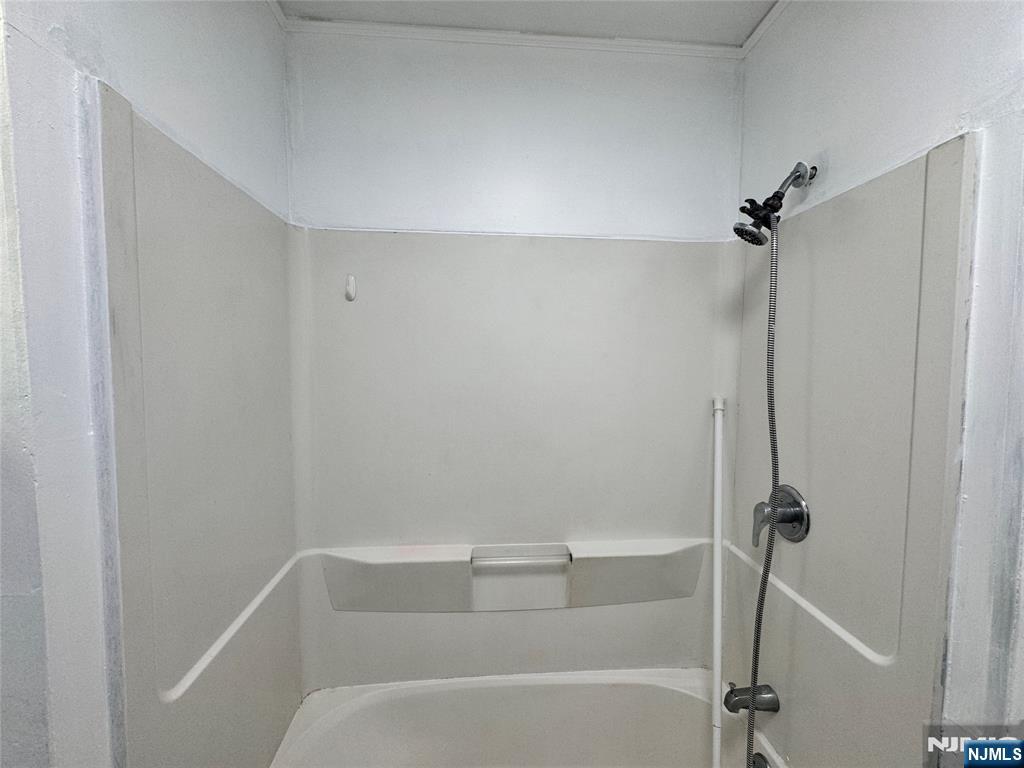 11 Joyce Street Property Photo 34