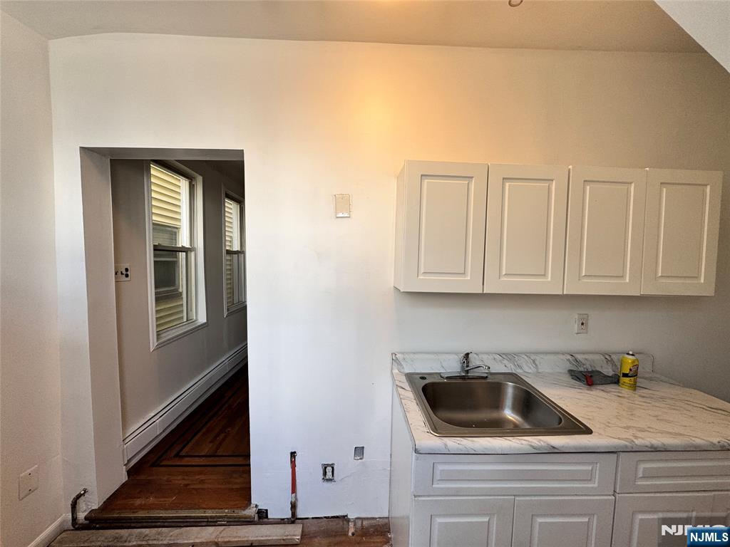 11 Joyce Street Property Photo 35