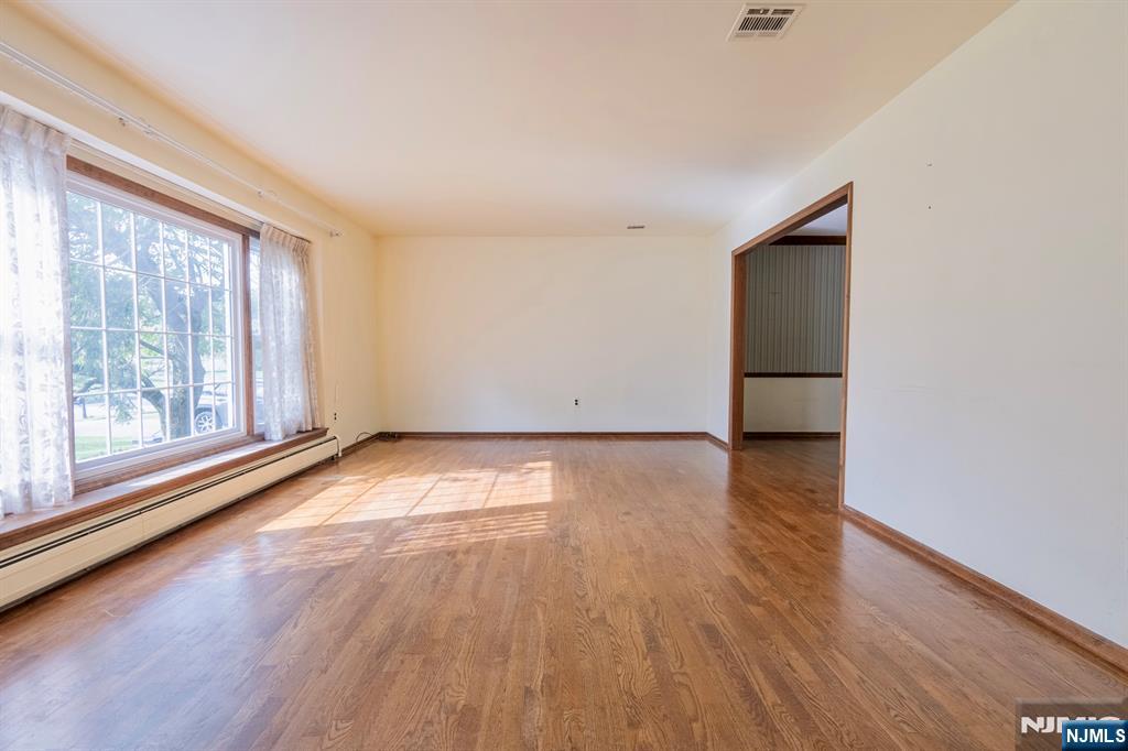 15 Torbet Drive Property Photo 6