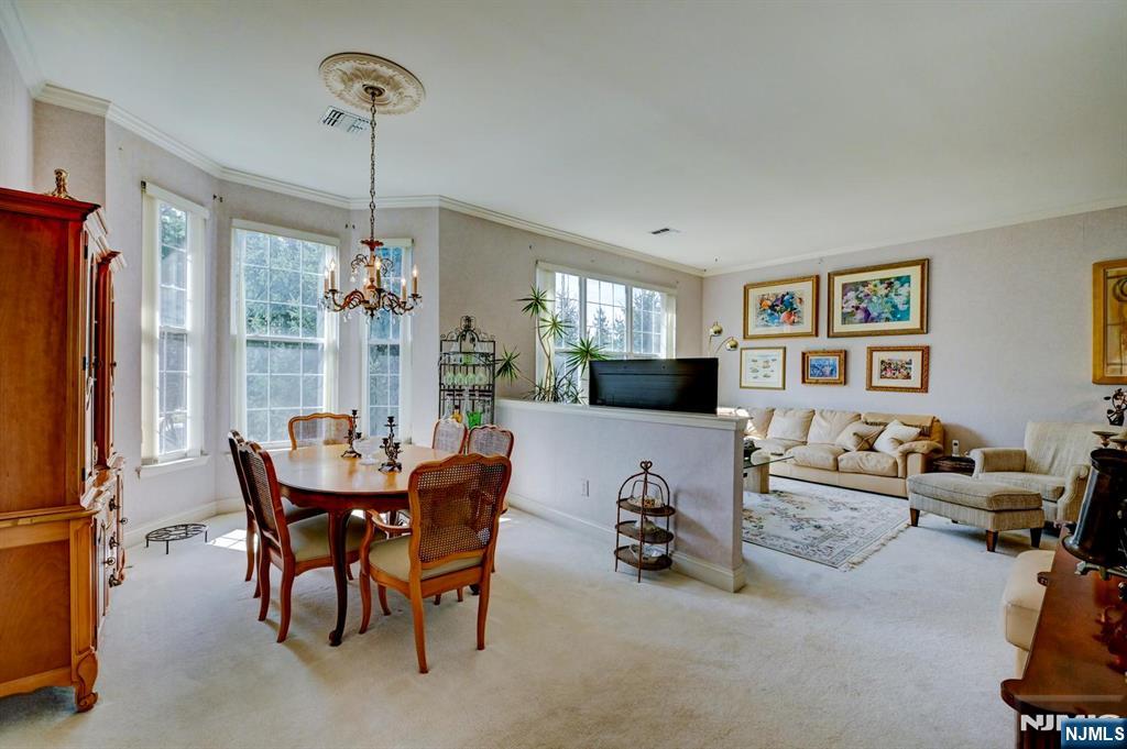 1409 Four Seasons Drive Property Photo 14