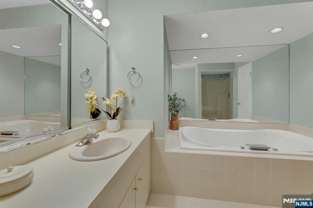 291 Vista View Property Photo 20