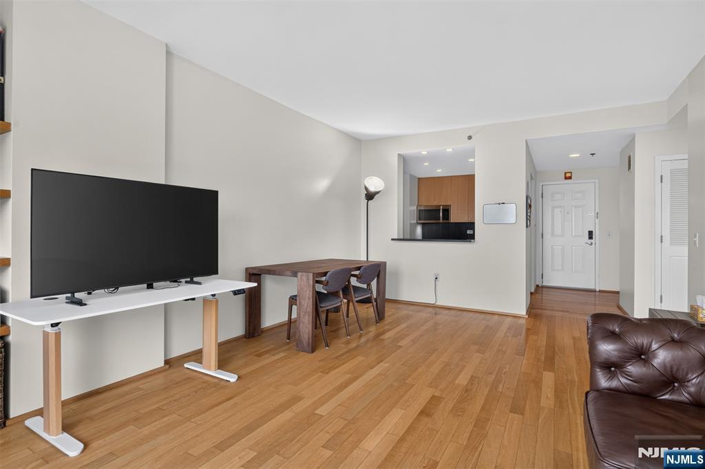 1212 City Place 1212 Property Photo 4
