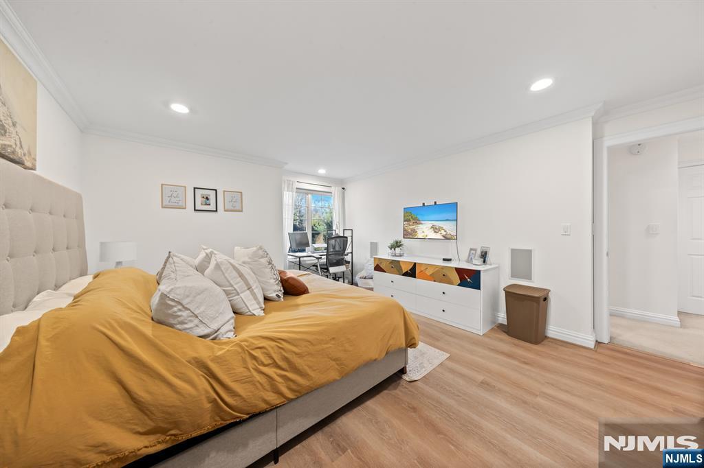 208 Cambridge Drive Property Photo 14