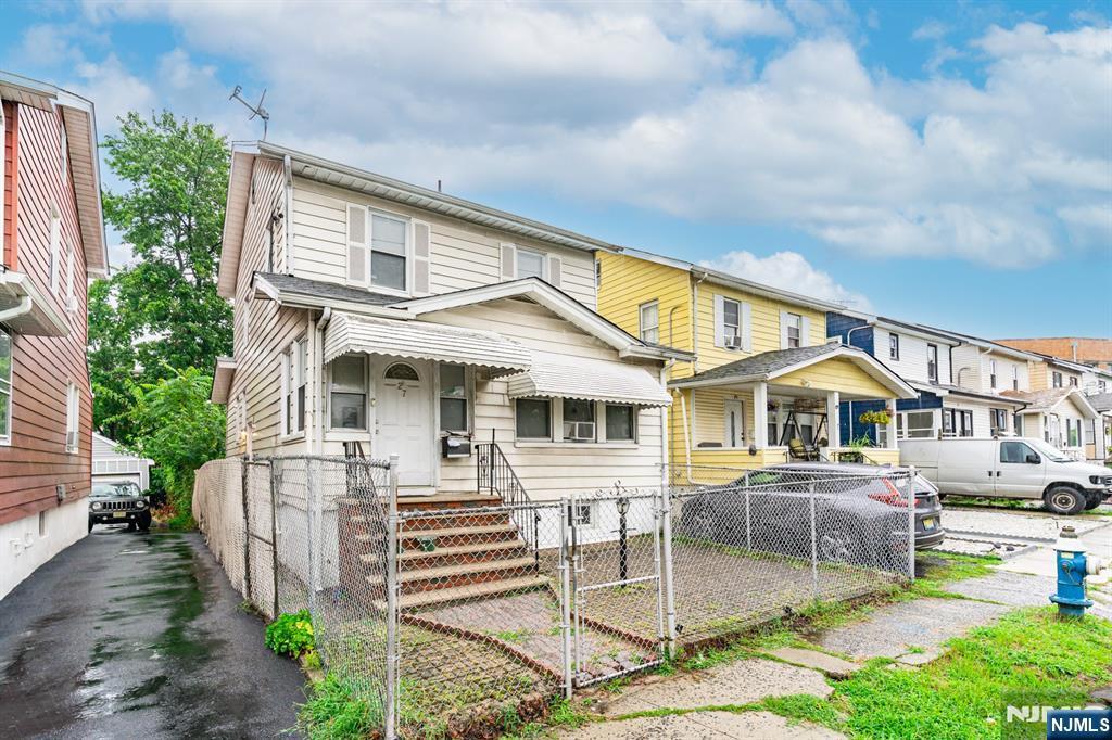 27 Philip Place Property Photo 1