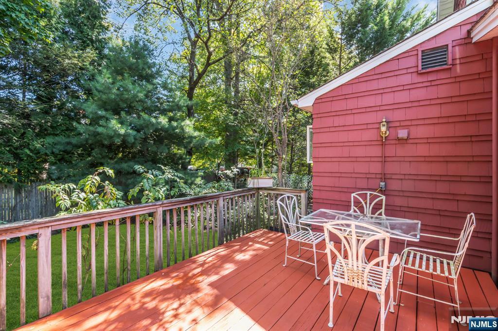 246 Washington Avenue Property Photo 25