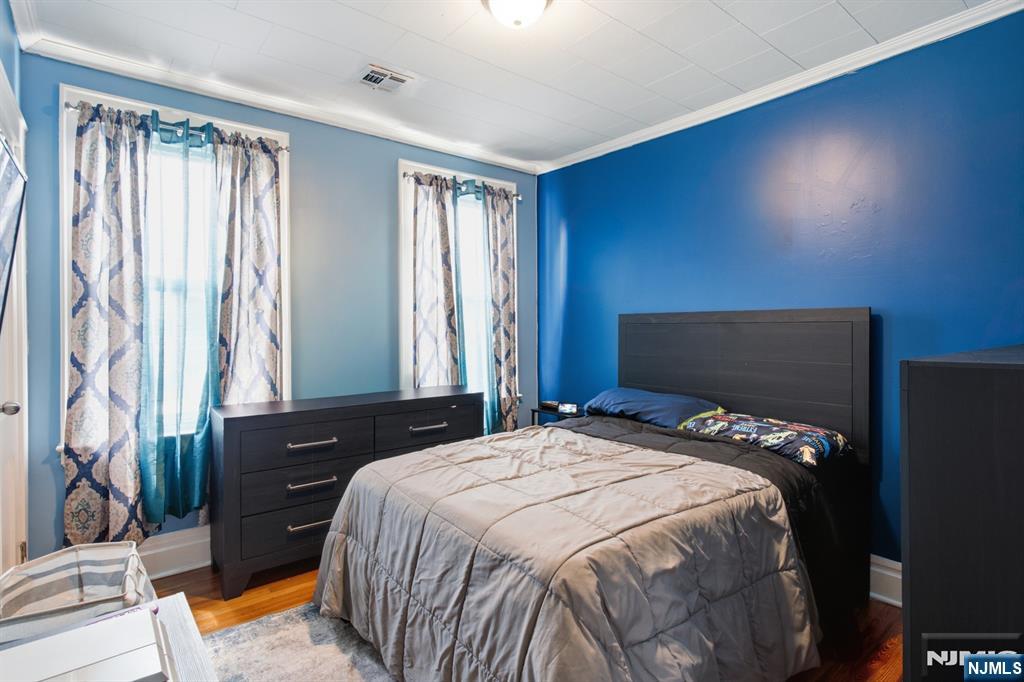 10 Lentz Place Property Photo 13