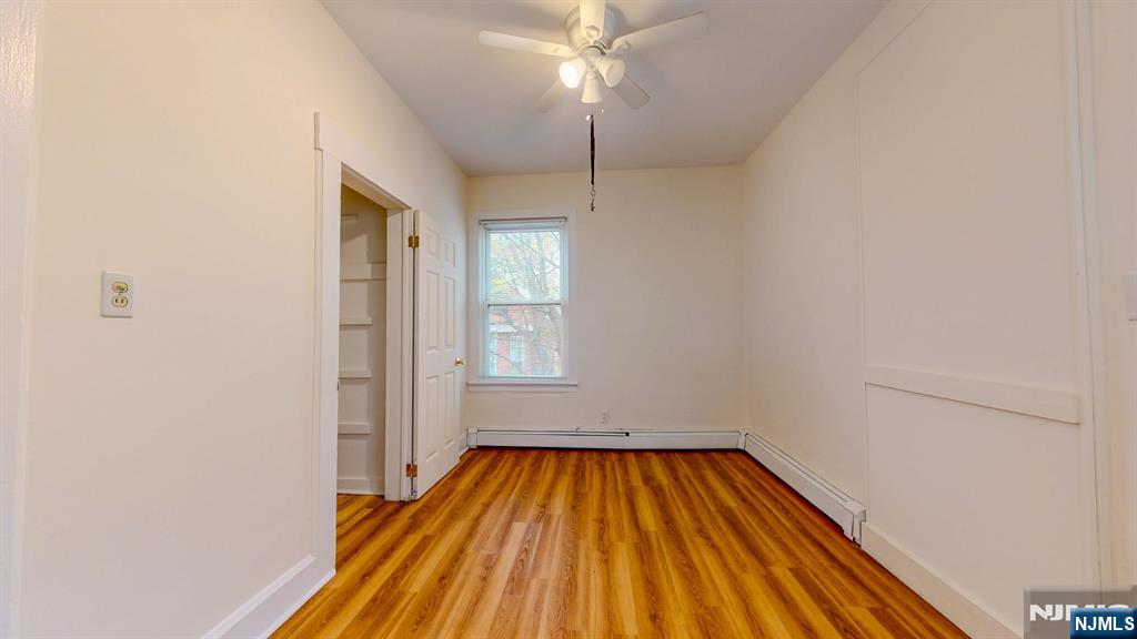 518 Forest Street 5 Property Photo 14