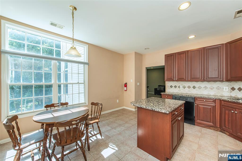 121 Turlington Court Property Photo 3