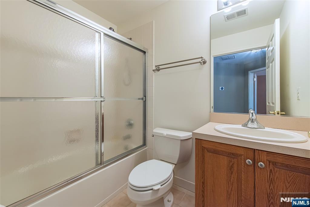 121 Turlington Court Property Photo 19