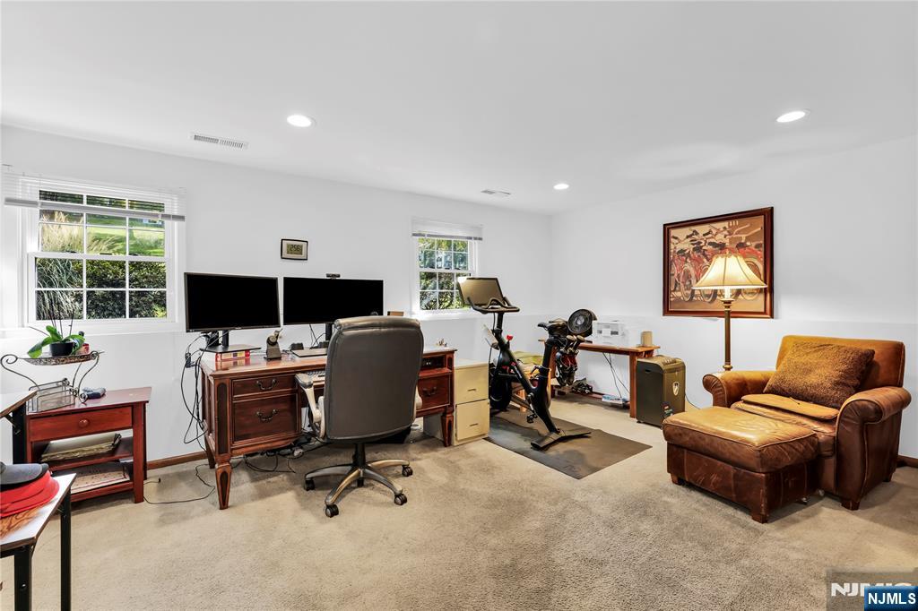 3 Deer Run Circle Property Photo 32