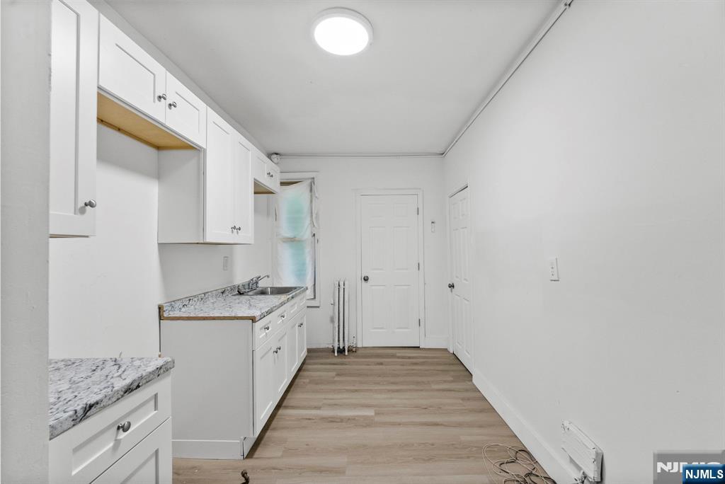 212 11th Street Property Photo 8