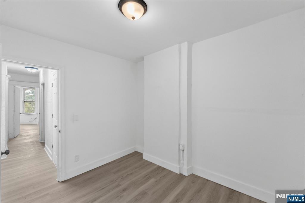 212 11th Street Property Photo 21