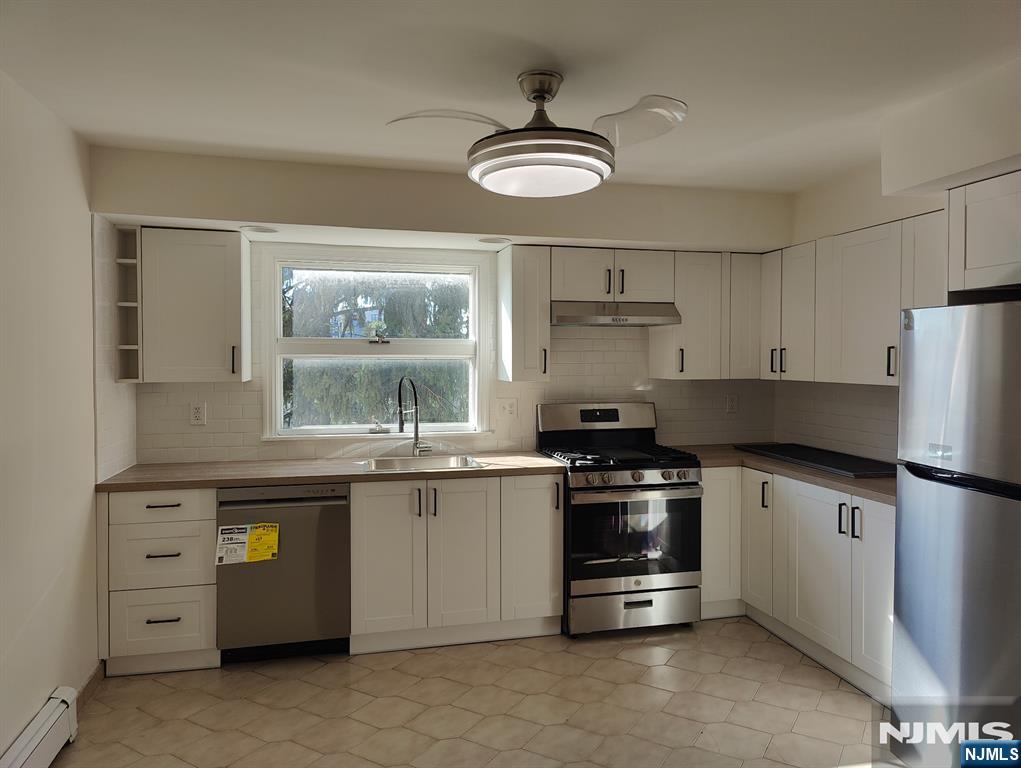 447 Jersey Avenue Property Photo 6