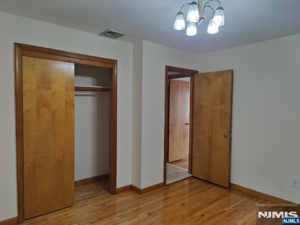 447 Jersey Avenue Property Photo 18