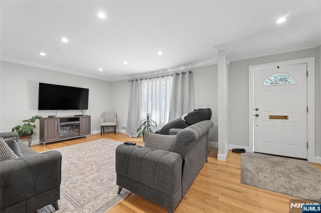 5 Viewpoint Road Property Photo 8