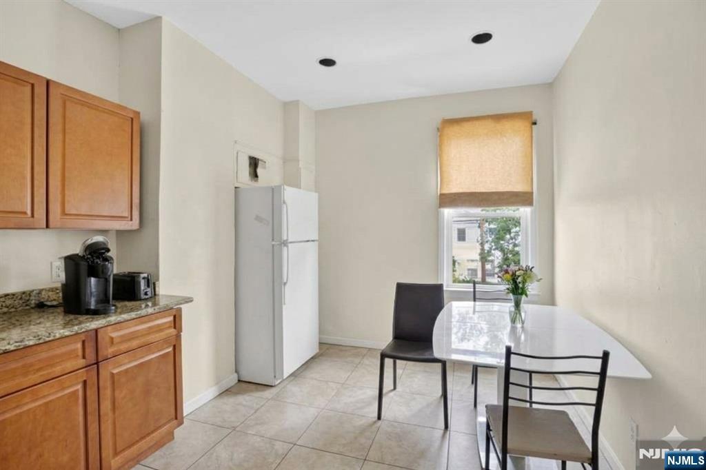 160 Fulton Avenue Property Photo 14