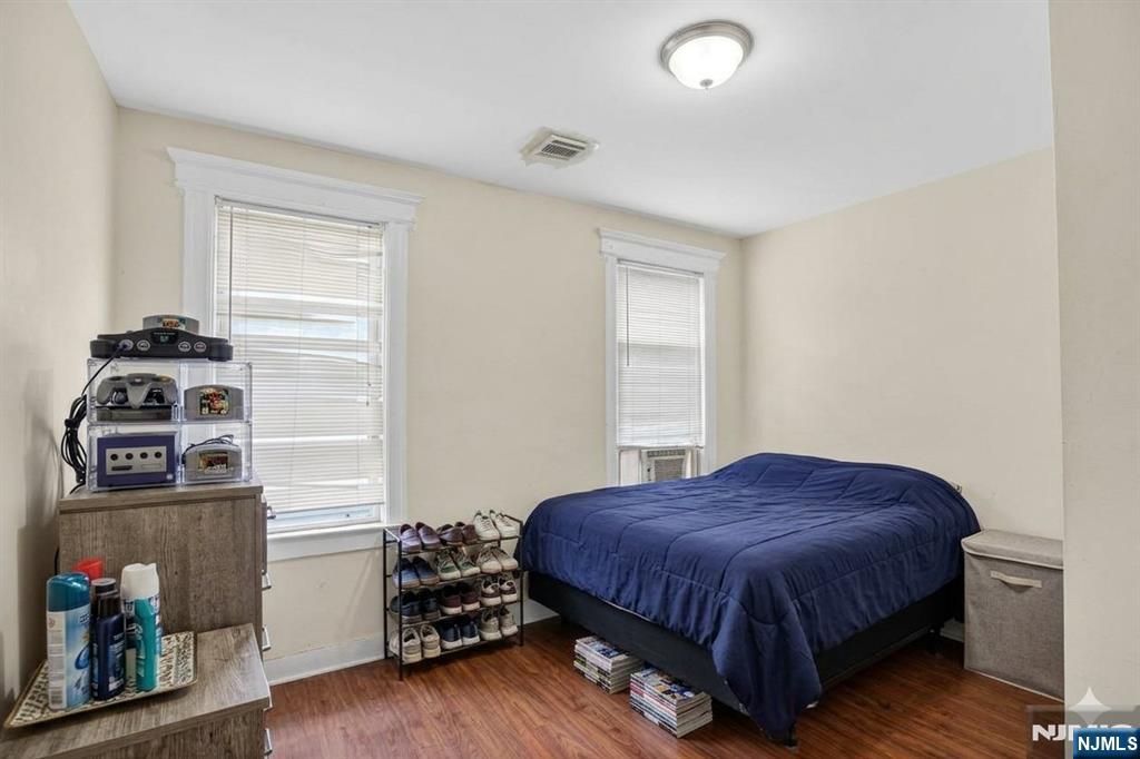 160 Fulton Avenue Property Photo 17