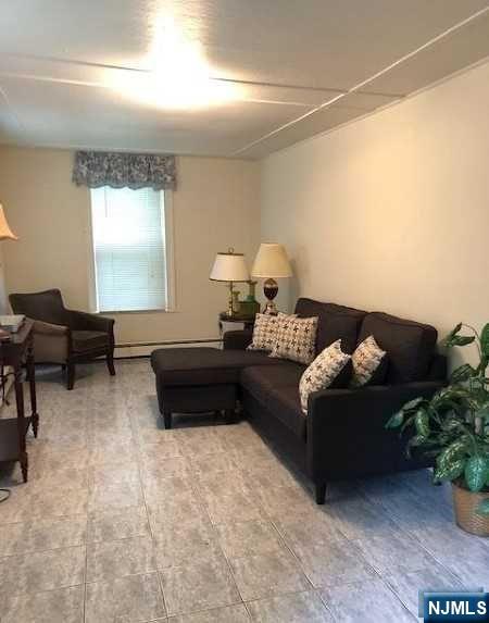 63 Manchester Avenue C Property Photo 1