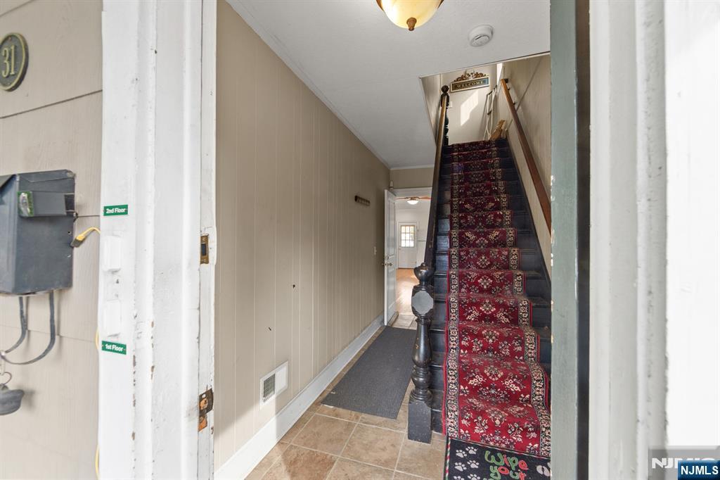 31 Wanamaker Avenue 1 Property Photo 15