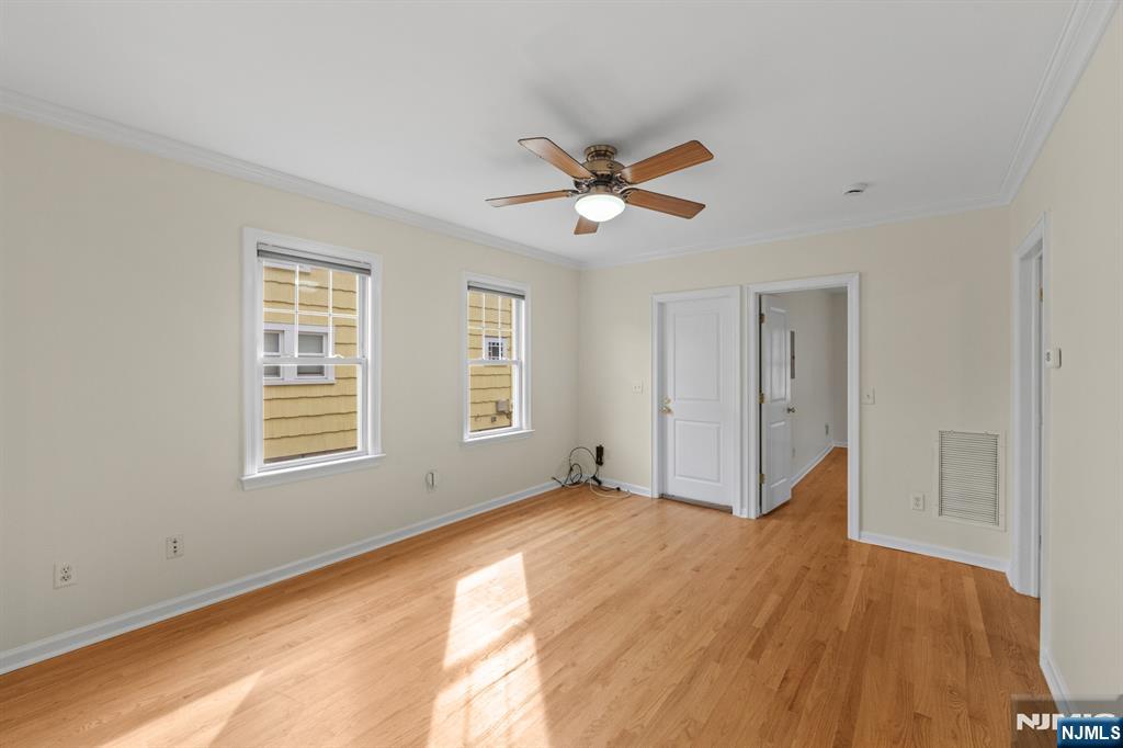 31 Wanamaker Avenue 1 Property Photo 18