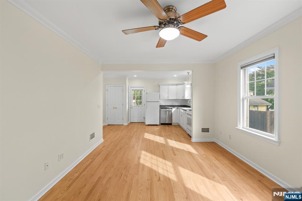 31 Wanamaker Avenue 1 Property Photo 21