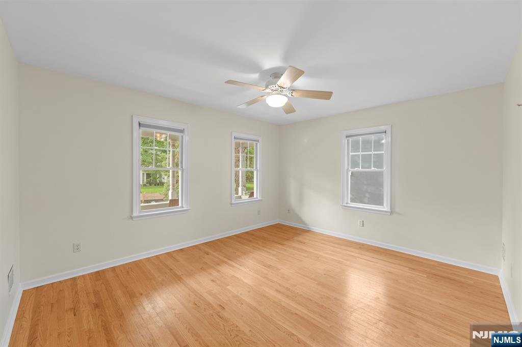 31 Wanamaker Avenue 1 Property Photo 26